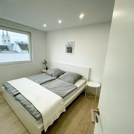 아파트 Schoenes Maifeld *