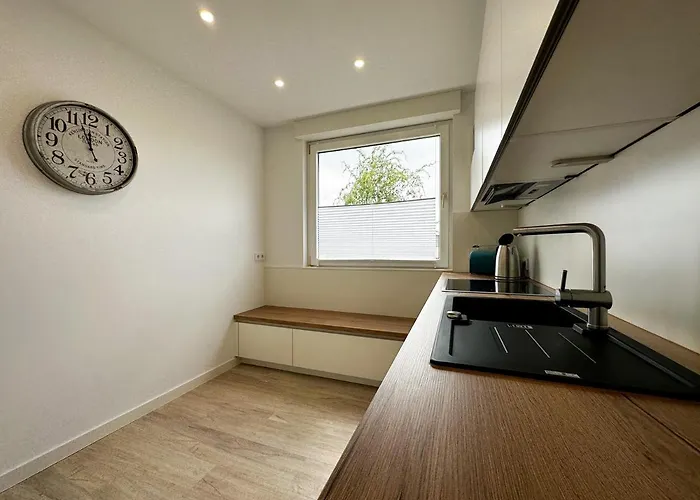 Schoenes Maifeld Apartamento *